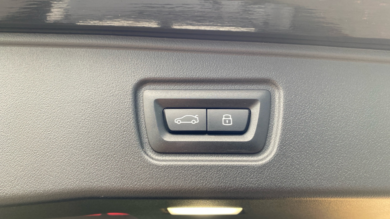 BMW i5 250kW eDrive40 M Sport 84kWh 5dr Auto Electric Estate